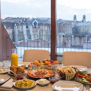 Artemisia Luxury Penthouse Budapest