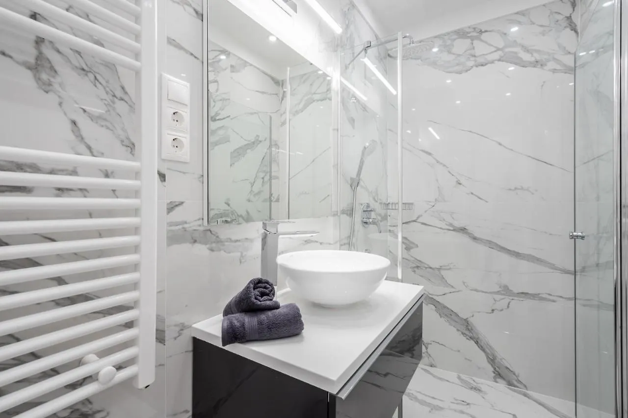 Kiraly 44 Luxury Apartment With Free Parking Budapest