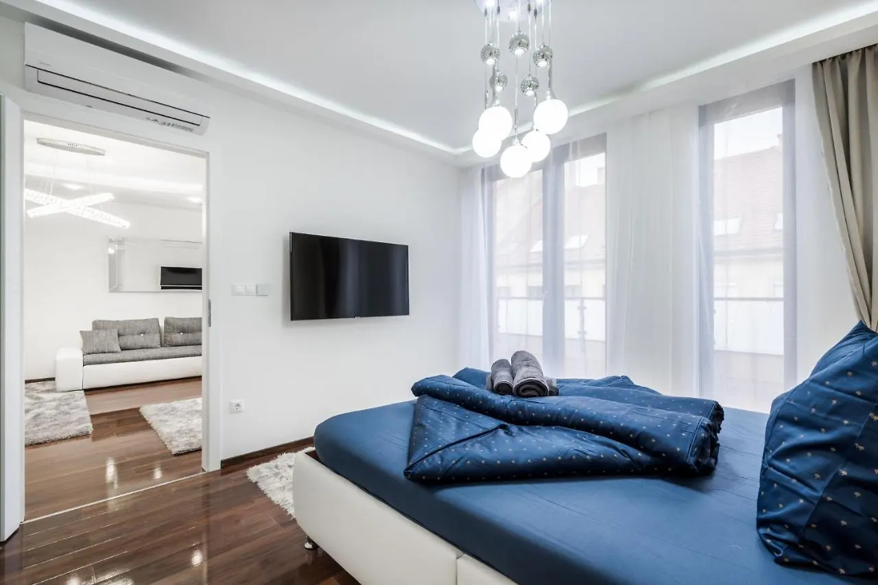 Kiraly 44 Luxury Apartment With Free Parking Boedapest