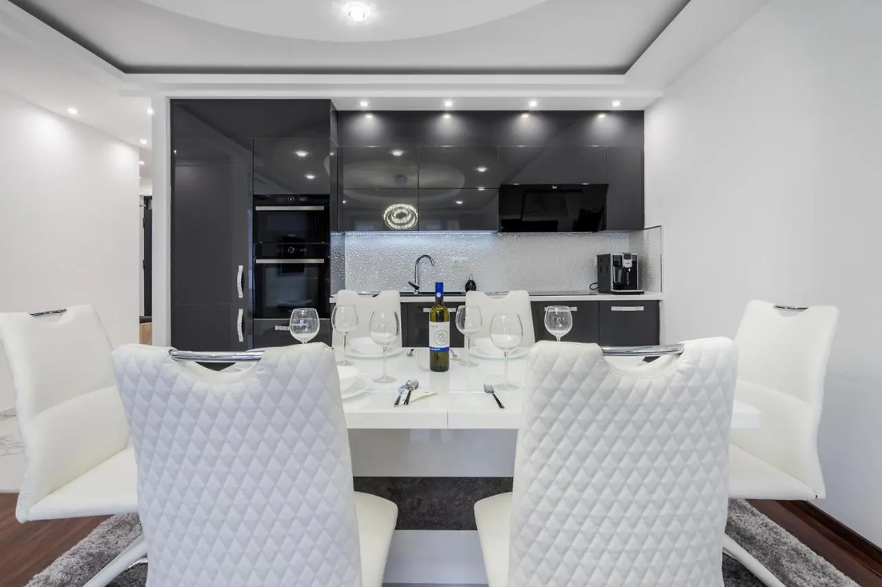 Kiraly 44 Luxury Apartment With Free Parking Boedapest